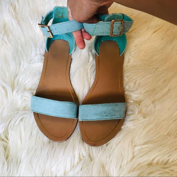 Shoes - ‼️3 FOR $15‼️Princess Jasmine Blue Suede Sandals